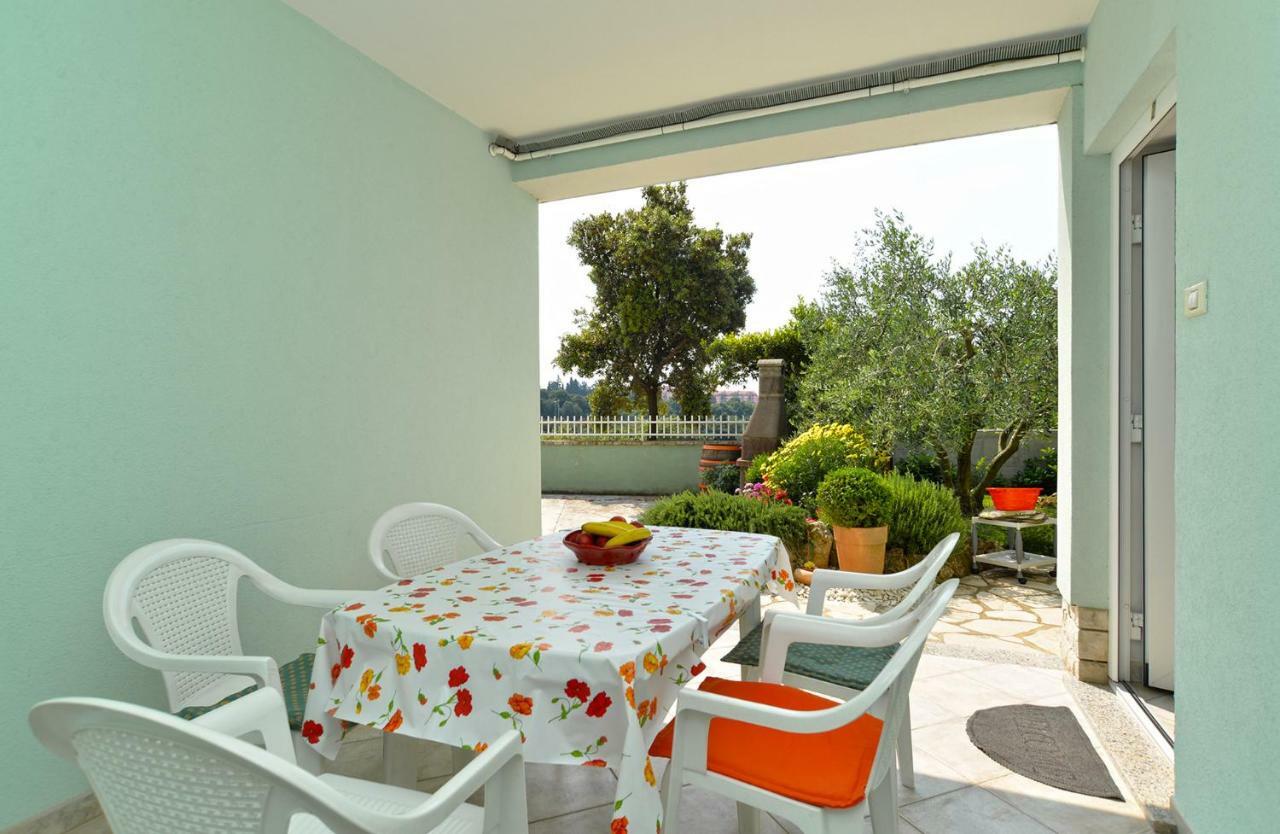 Pool Apartments 624 Pola Esterno foto