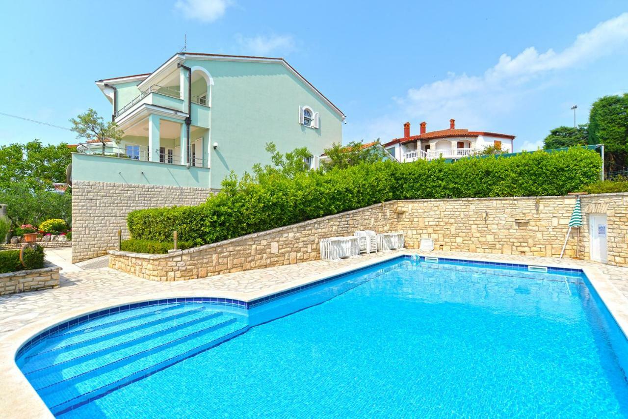 Pool Apartments 624 Pola Esterno foto