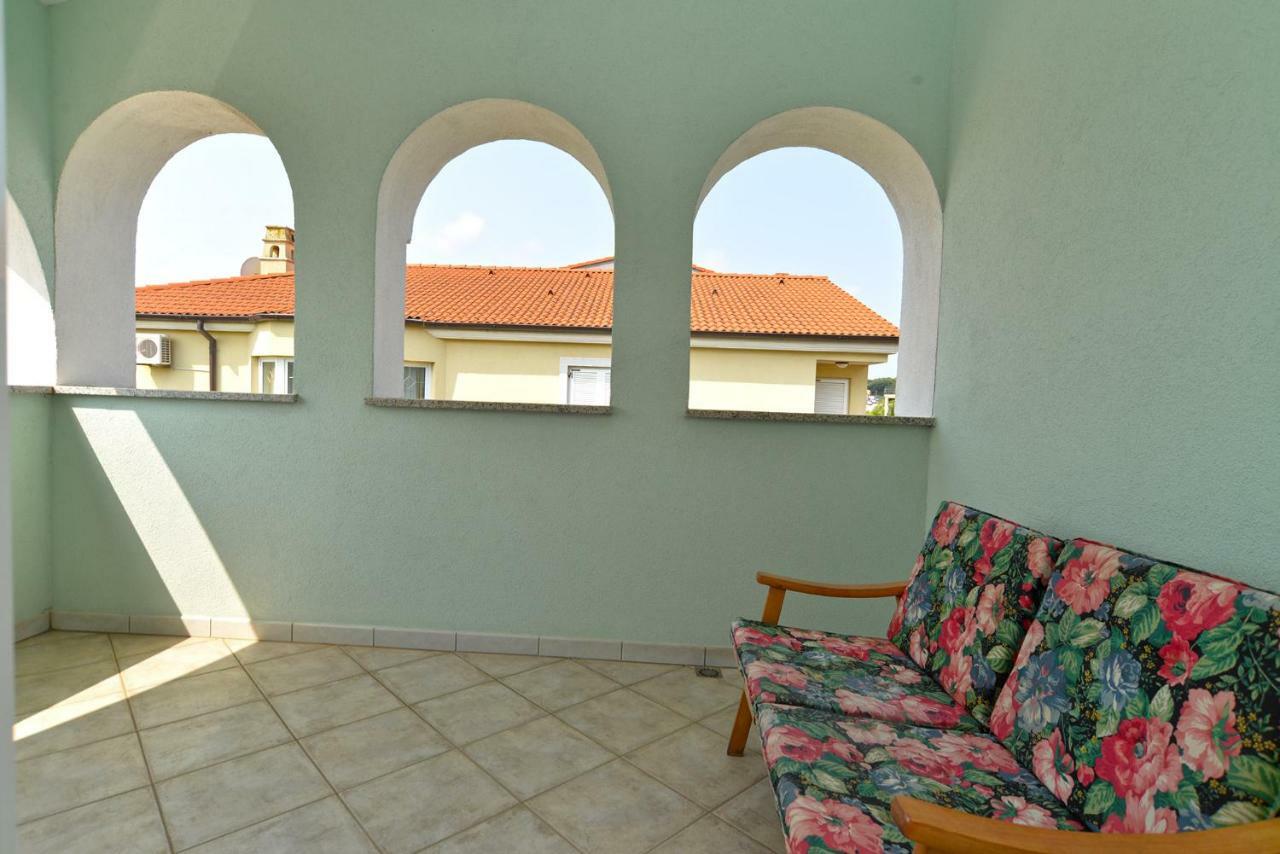 Pool Apartments 624 Pola Esterno foto